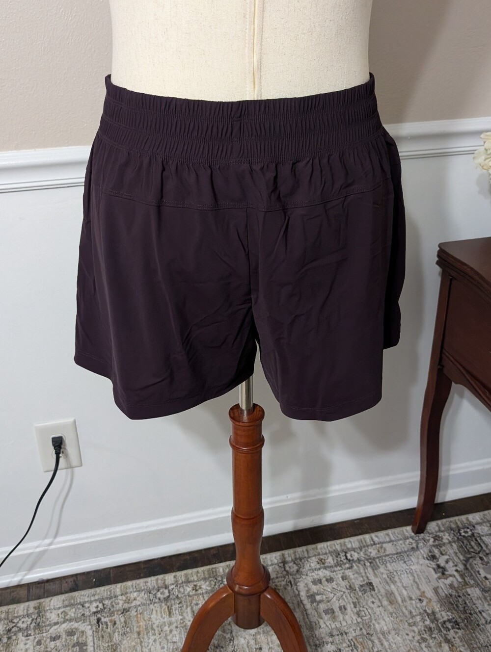Old Navy Sleektech Dark Purple Skort With Pockets, Size XL - Picture 5 of 8